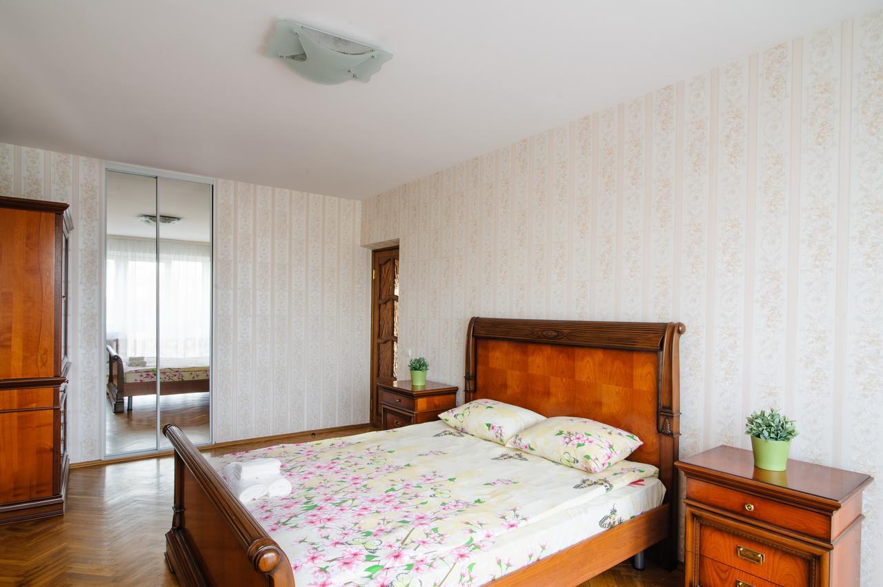 Rooms For Rent In The Mayakovskogo Minsk Esterno foto